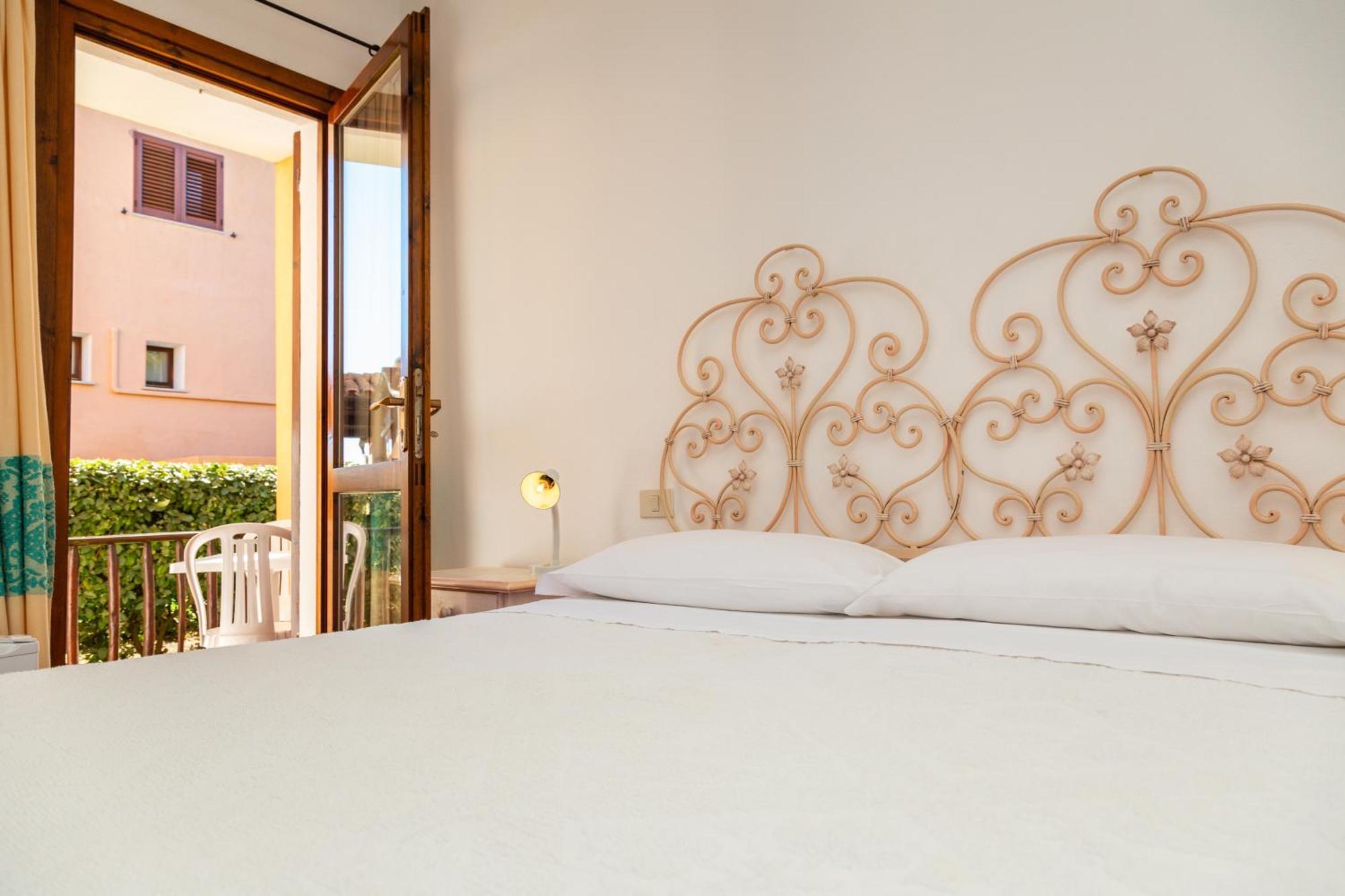 Hotel Piccolo Pevero Порто-Черво Экстерьер фото